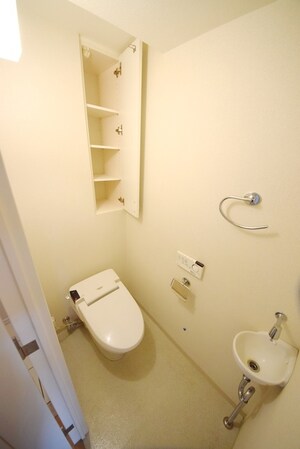 レジディア神田岩本町IIの物件内観写真